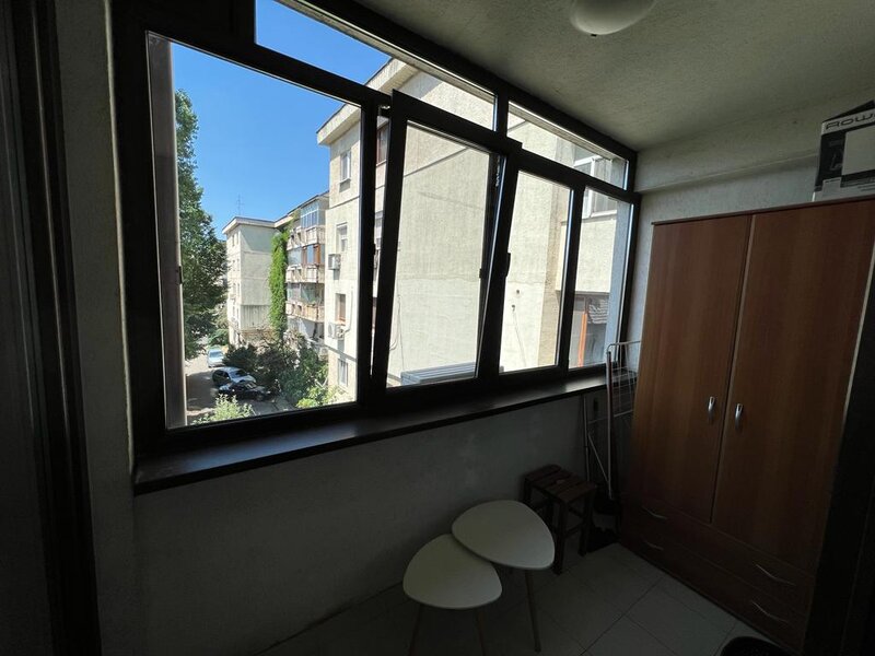 Decebal- adiacent, 2 camere bloc 2012